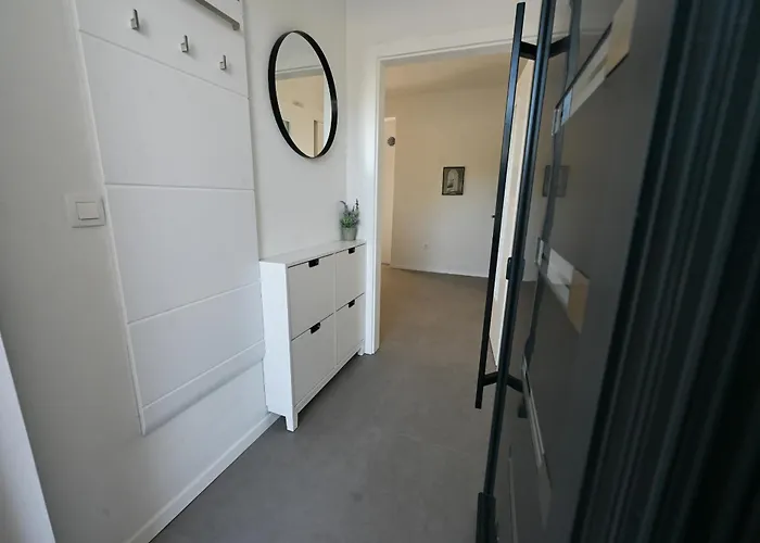 Zara Blu With Pool *